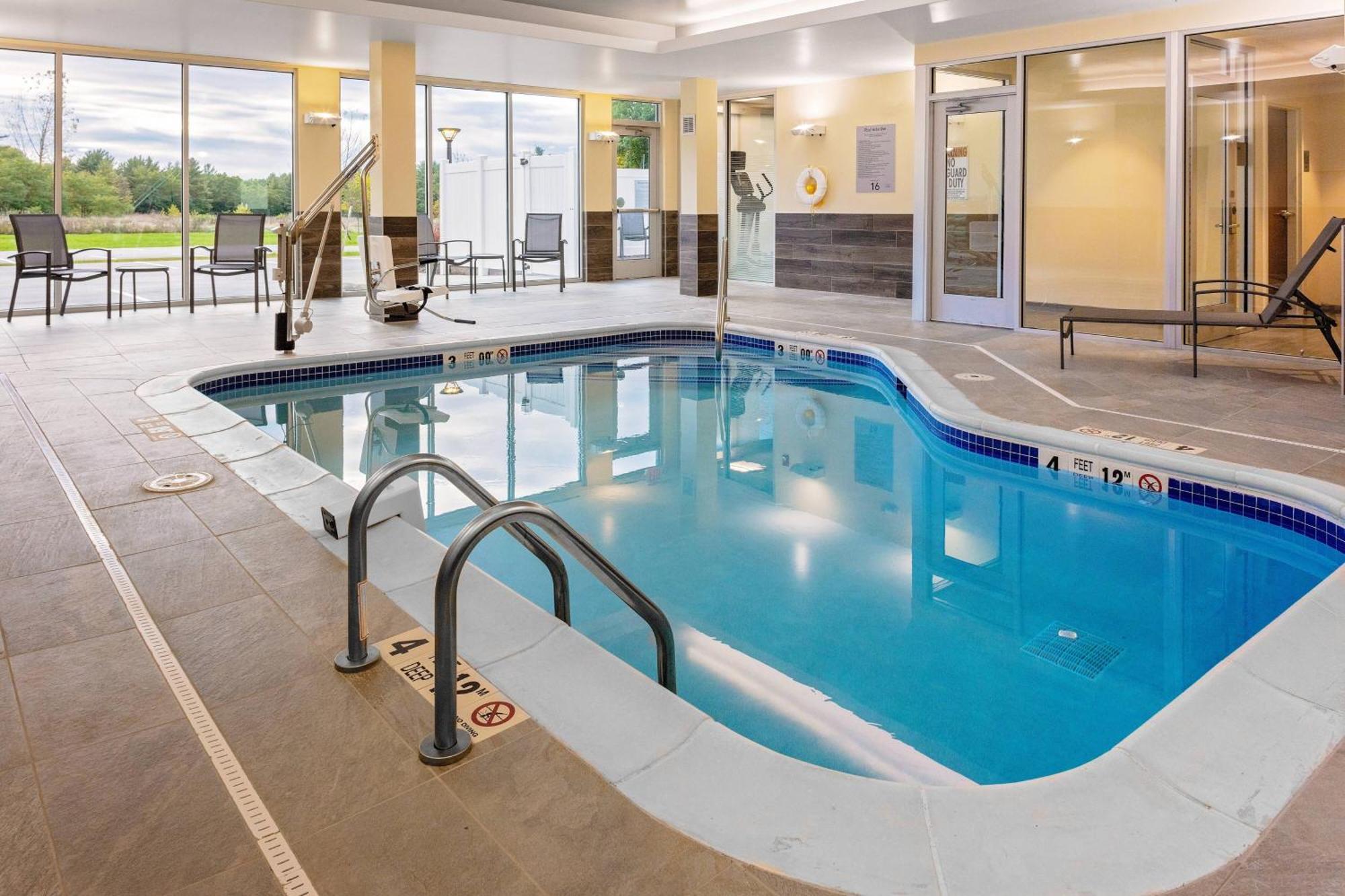 Fairfield Inn & Suites By Marriott Queensbury Glens Falls/Lake George Exteriér fotografie